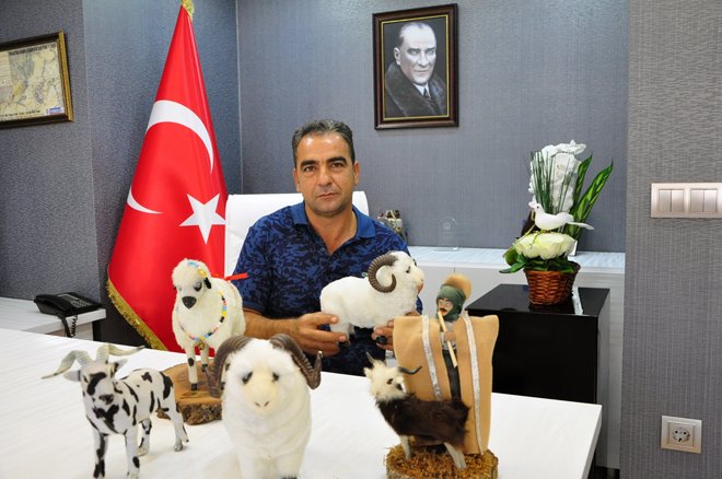 Yetiştiricileri Birliği Başkanı Murat Şen, kurbanlık fiyatlarını açıkladı, yerli üreticiye destek çağrısı yaptı
